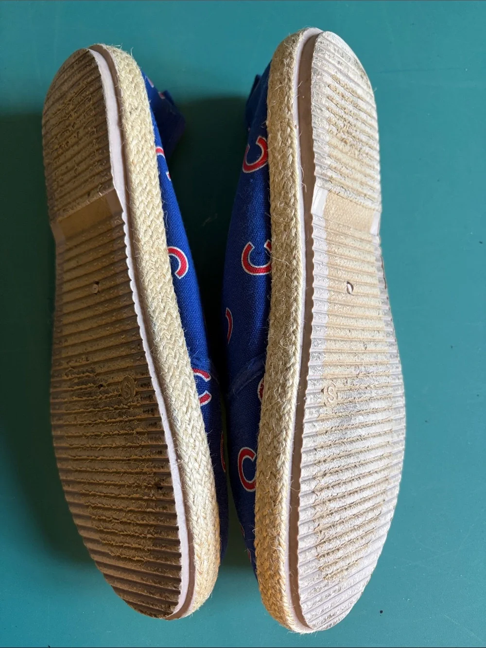 Women’s Blue Slip-On Canvas Shoes with Red Accent Cub Logos size Sm